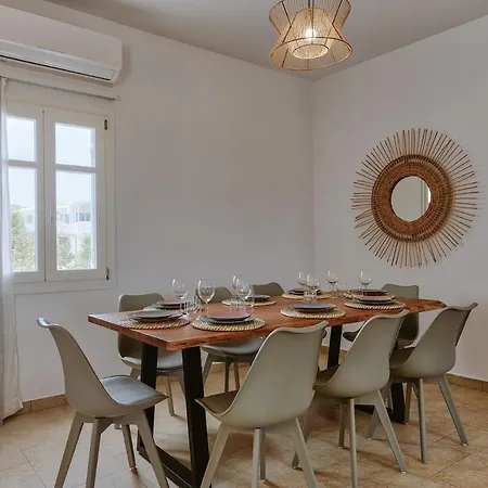 Holiday home Agapi's *