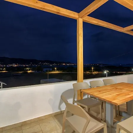 Holiday home Agapi's *